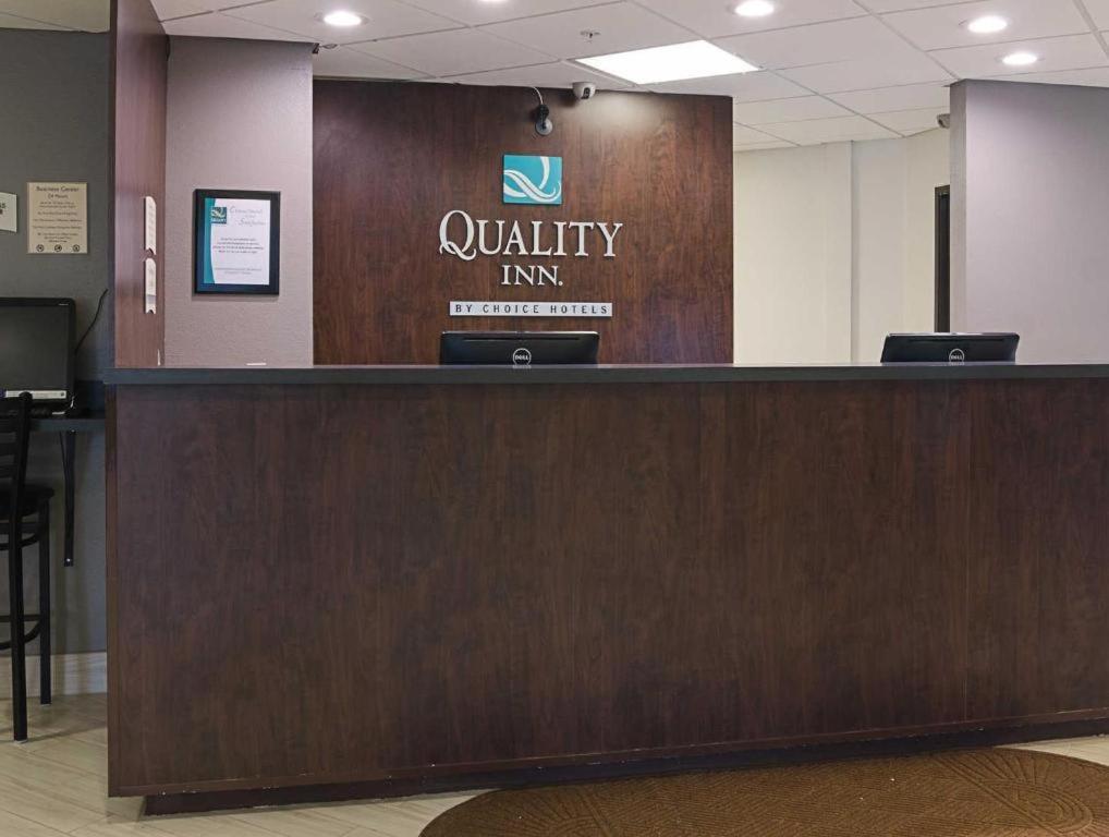 Quality Inn Seaside Exterior photo